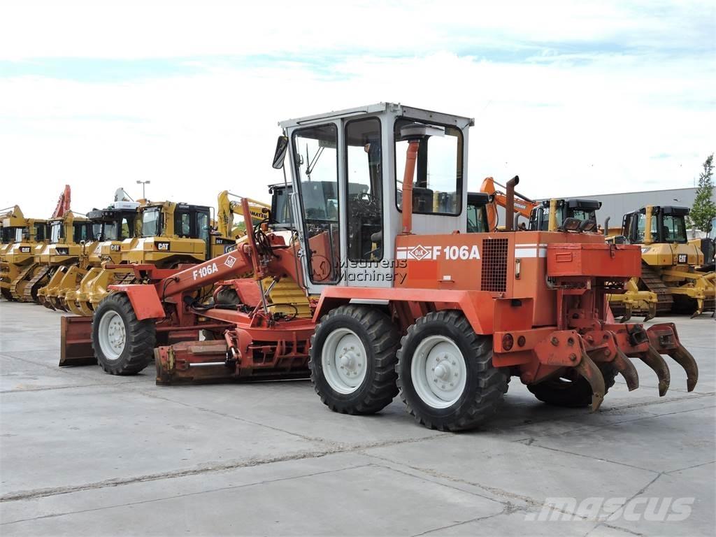 O&K F106A Väghyvlar