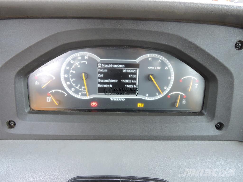 Volvo A30G Midjestyrd dumper