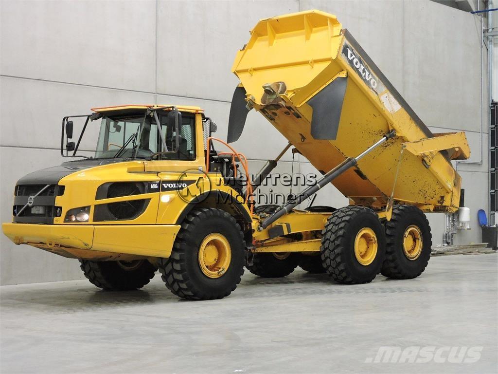 Volvo A30G Midjestyrd dumper