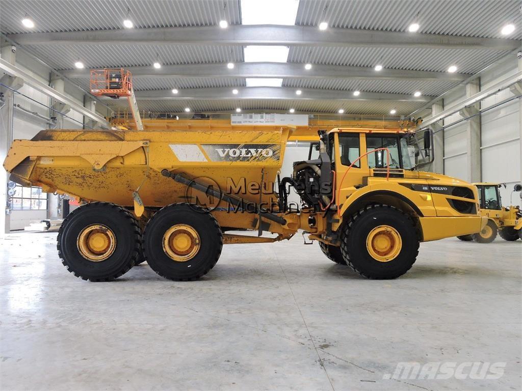 Volvo A30G Midjestyrd dumper