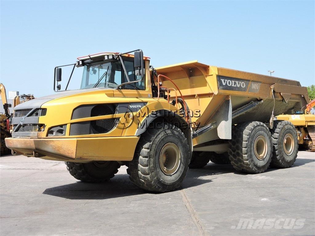 Volvo A40G Midjestyrd dumper