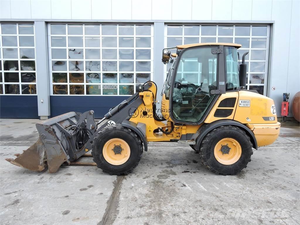 Volvo L25F + FORK Hjullastare