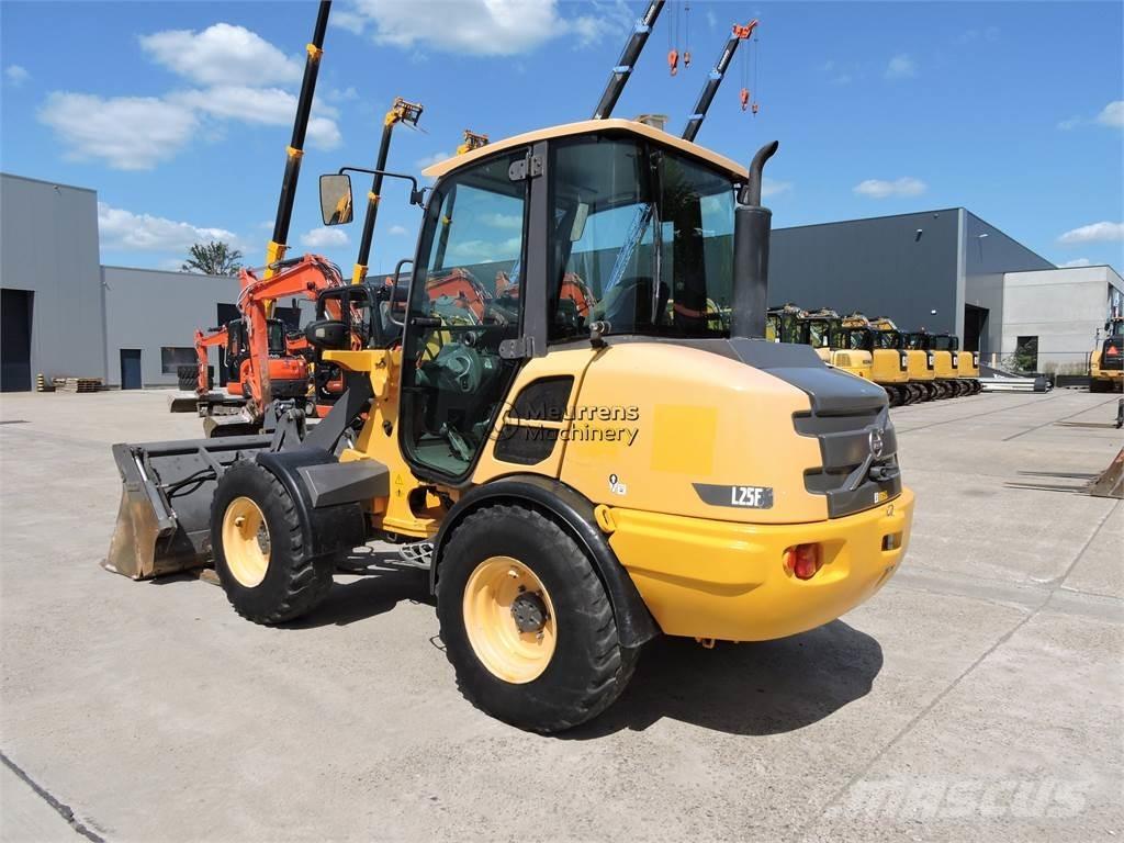 Volvo L25F + FORK Hjullastare