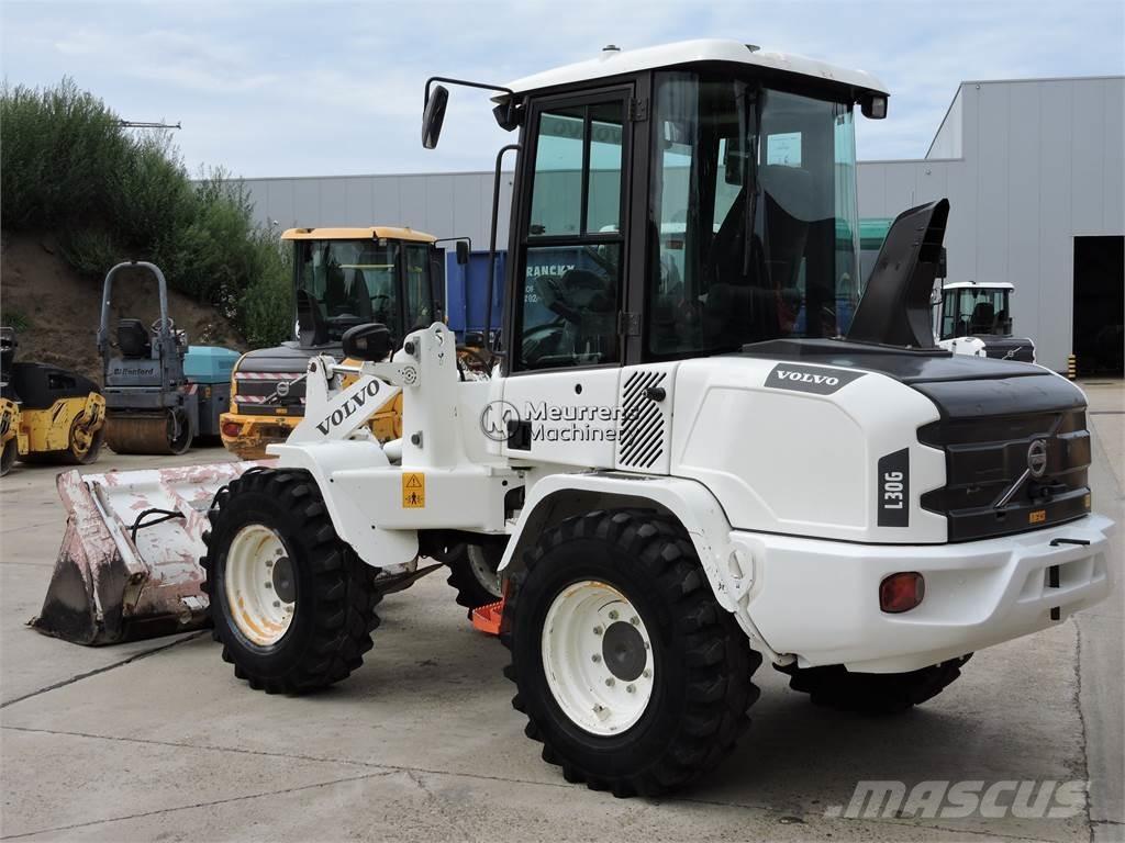 Volvo L30G + FORK Hjullastare