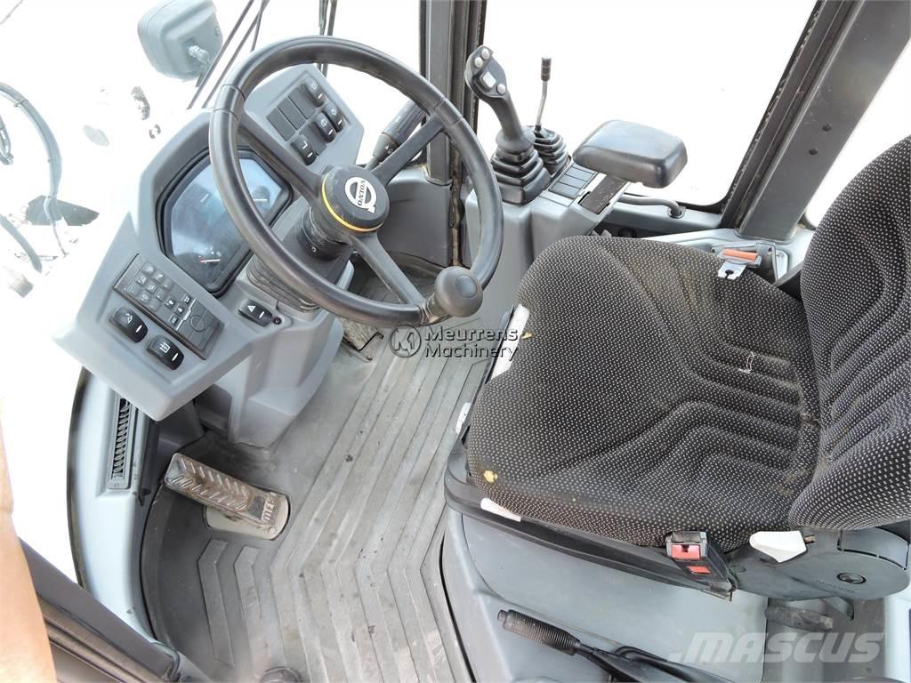 Volvo L30G + FORK Hjullastare