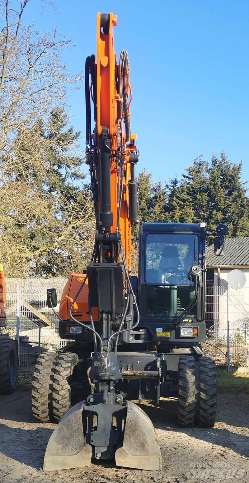 Develon DX 100 W-7 Hjulgrävare