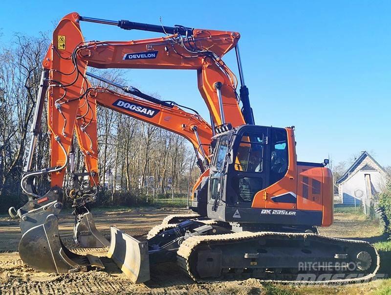 Develon DX 235 LCR-7 Bandgrävare