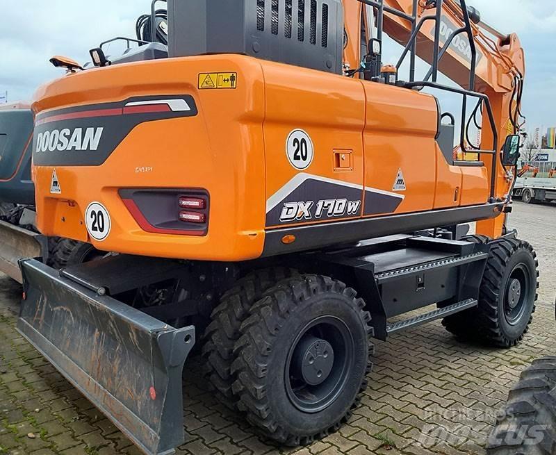 Doosan DX 170 W-7 Hjulgrävare
