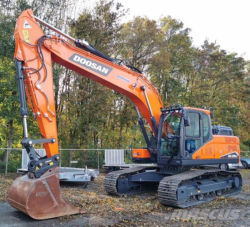 Doosan DX 210 LC-7 Bandgrävare