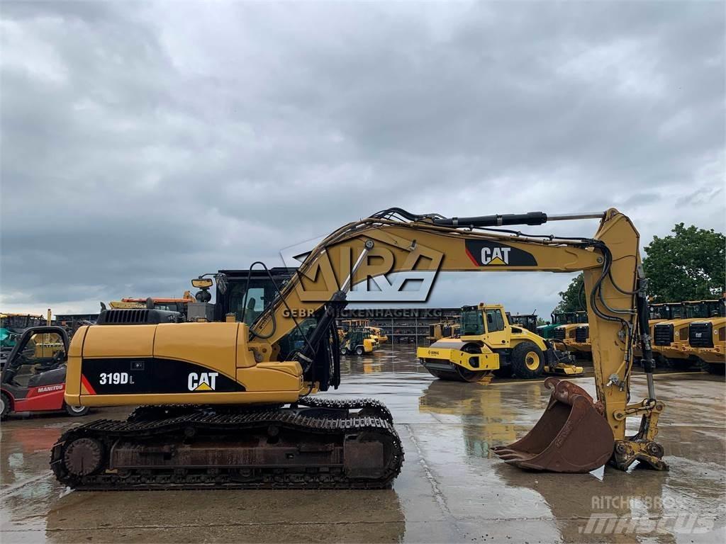 CAT 319D L Bandgrävare