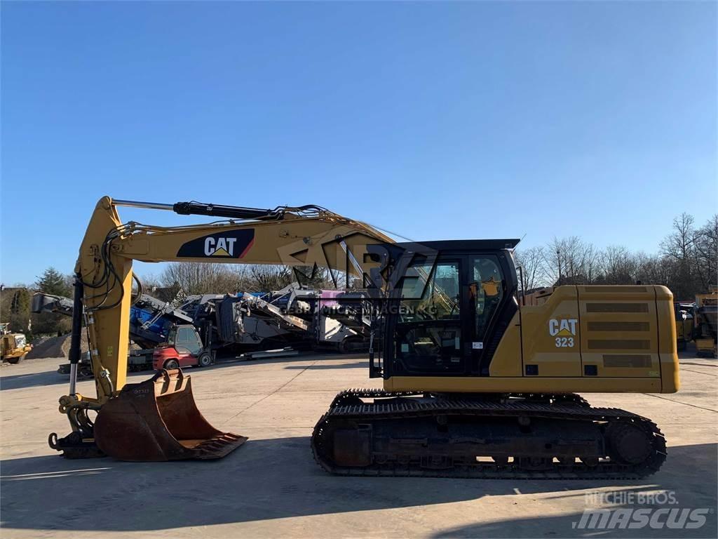 CAT 323 07A Bandgrävare