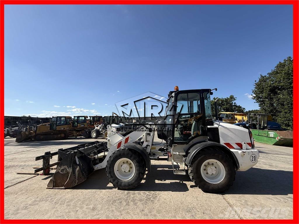 CAT 908M Hjullastare