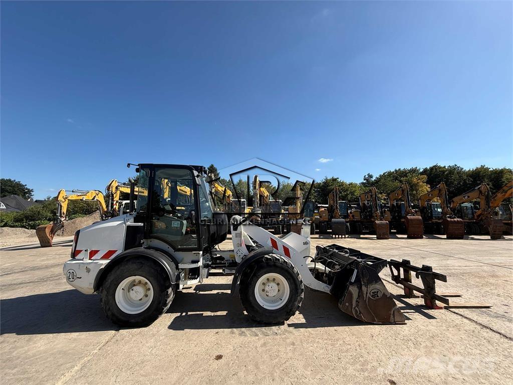 CAT 908M Hjullastare