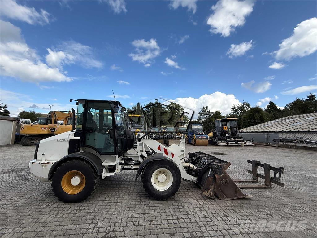 CAT 908M Hjullastare