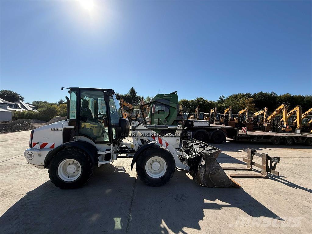 CAT 908M Hjullastare