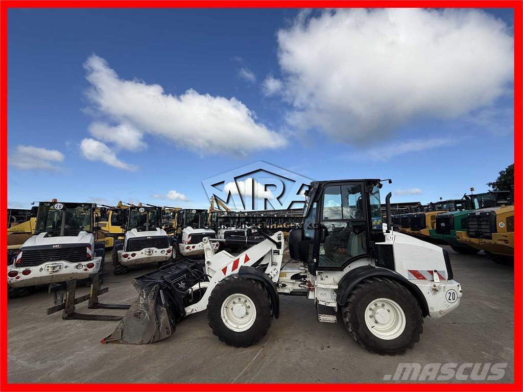 CAT 908M Hjullastare