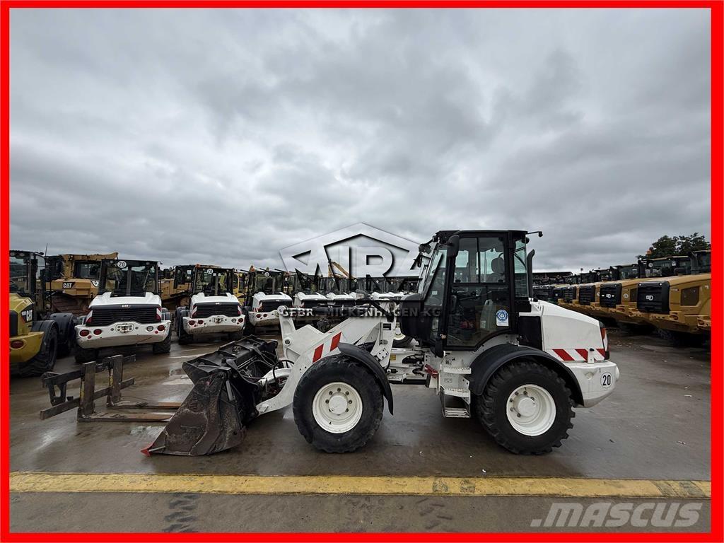 CAT 908M Hjullastare