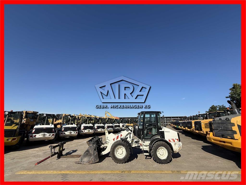 CAT 908M Hjullastare