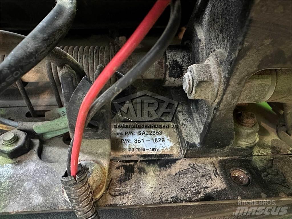 CAT 966 KXE / Sitz Hytter och interiör