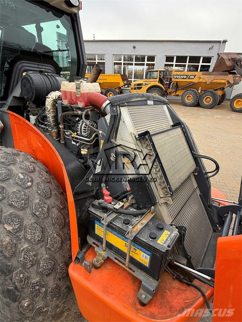 Hamm H 13i Envalsvältar