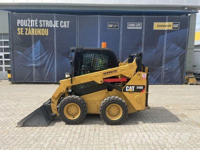 CAT 242D Entreprenad - Övrigt