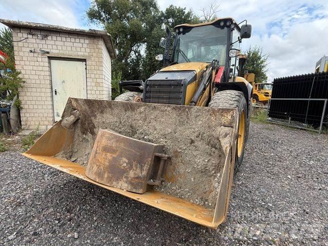 CAT 444 F Grävlastare