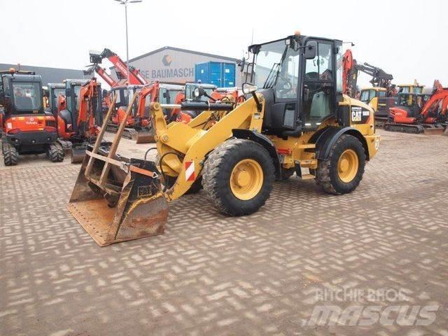 CAT 908M / 35 km/h Hjullastare