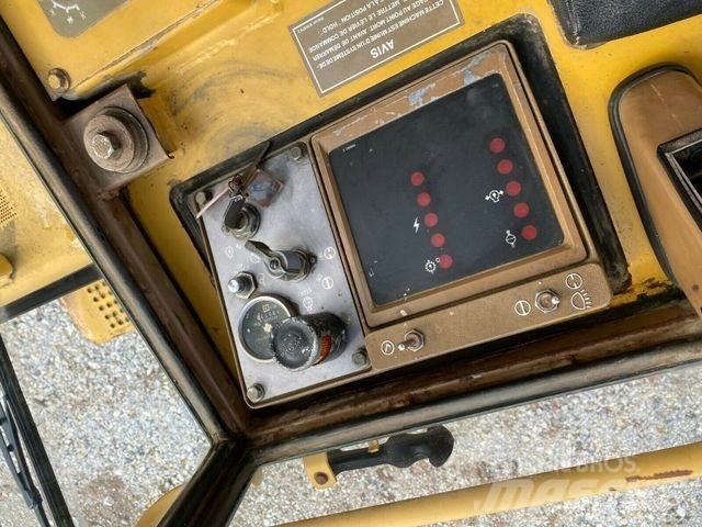 CAT 953 Laderaupe Bandschaktare