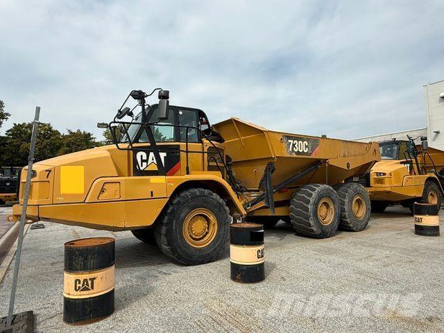 CAT Dumper 730 C2 Midjestyrd dumper