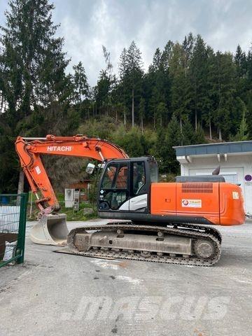 Hitachi ZX210LC-5 Bandgrävare