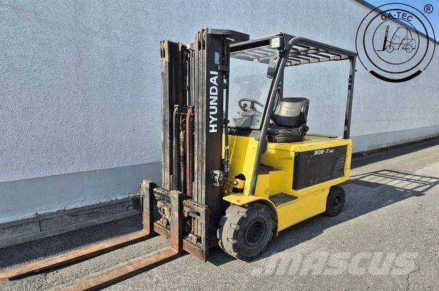 Hyundai 30B-7 Elmotviktstruckar