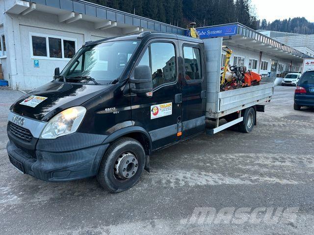 Iveco 65C17 Flakbilar/Pickuper