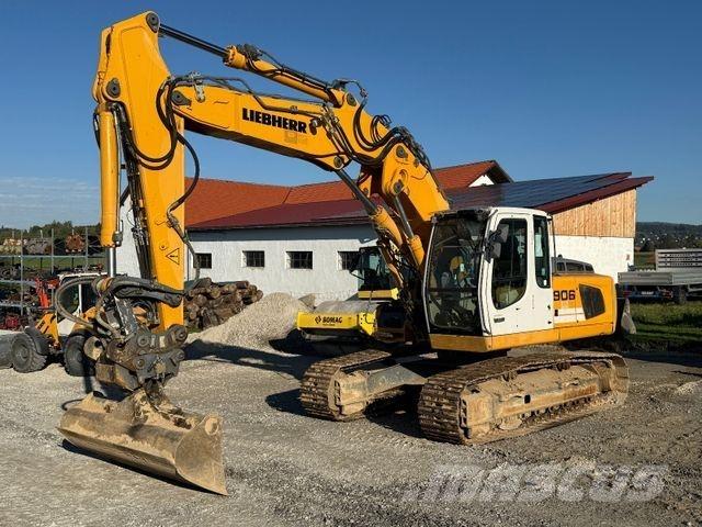 Liebherr R 906 LC Bandgrävare