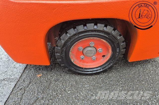 Linde E20L EVO Elmotviktstruckar