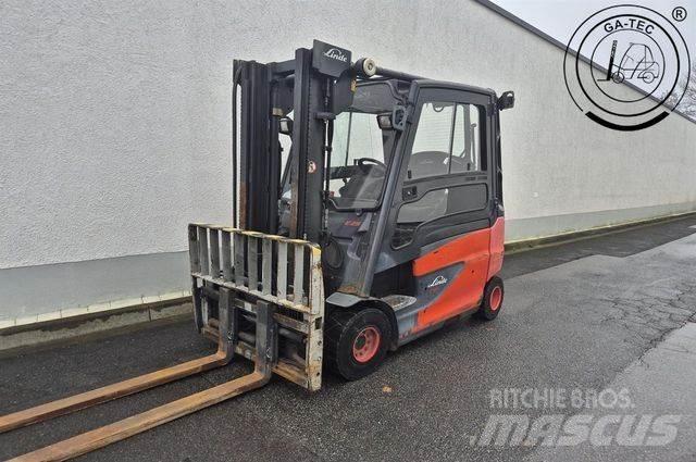 Linde E25/600 HL Elmotviktstruckar