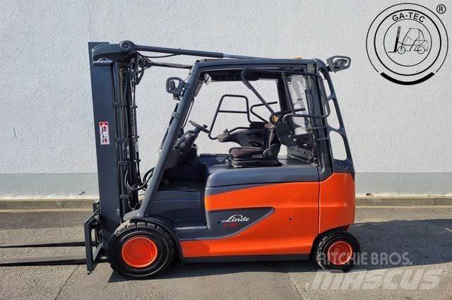 Linde E30HL-01/600 Elmotviktstruckar