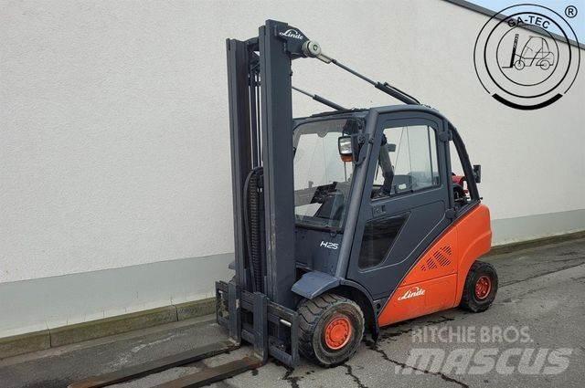 Linde H25T Gasolmotviktstruckar