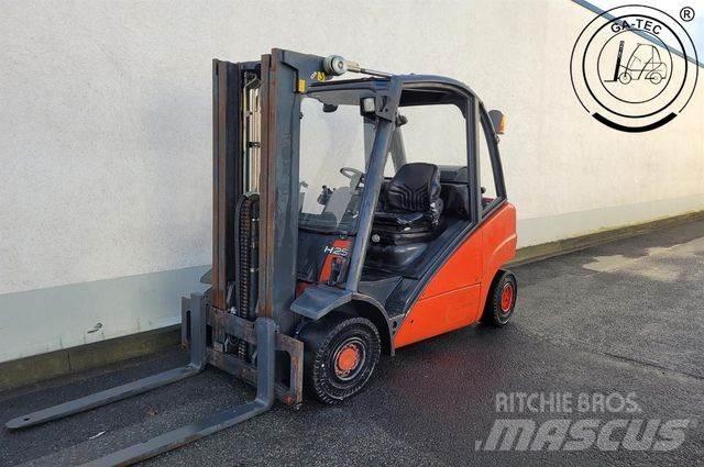 Linde H25T Gasolmotviktstruckar