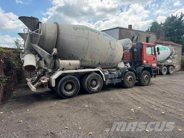 MAN 32.372 8x4 10m³ Cementbil