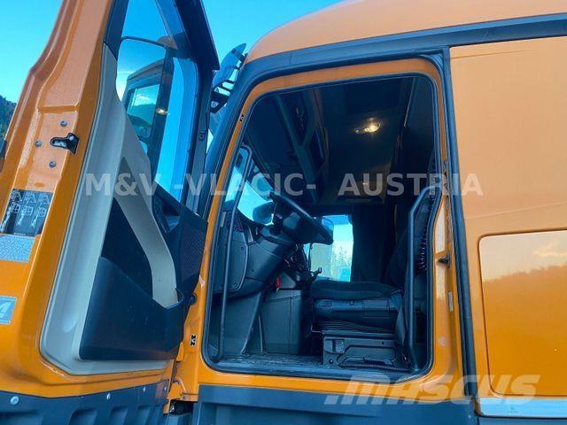 Mercedes-Benz 2542 Chassier