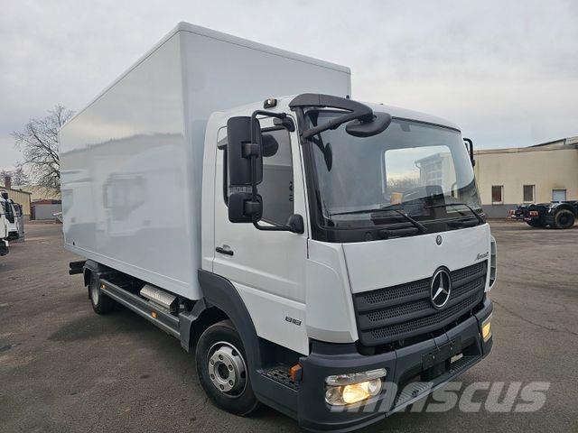 Mercedes-Benz 818 Lätta lastbilar