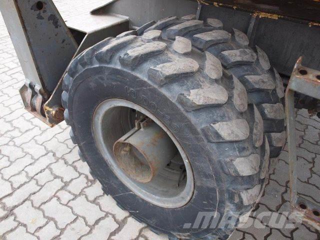 Sennebogen 613M Byggkranar