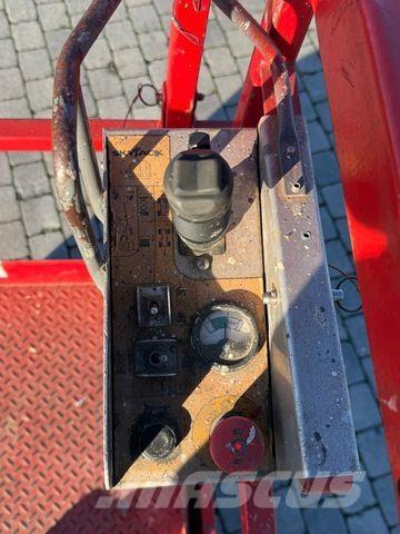 SkyJack SJ4626 Bomliftar