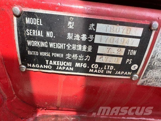 Takeuchi TB070 Minigrävare < 7t