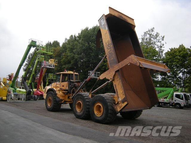 Volvo A 40 E, Dumper Midjestyrd dumper