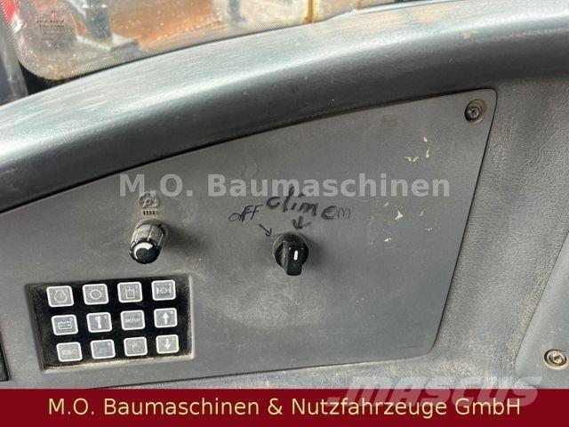 Volvo A30D / Dumper / Midjestyrd dumper