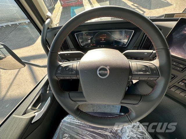 Volvo FMX 500 8x4 Chassier