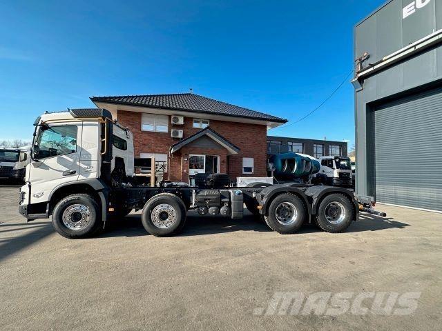 Volvo FMX 500 8x4 Chassier