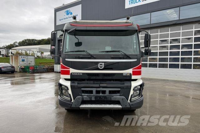 Volvo FMX-540 10x4 Chassier