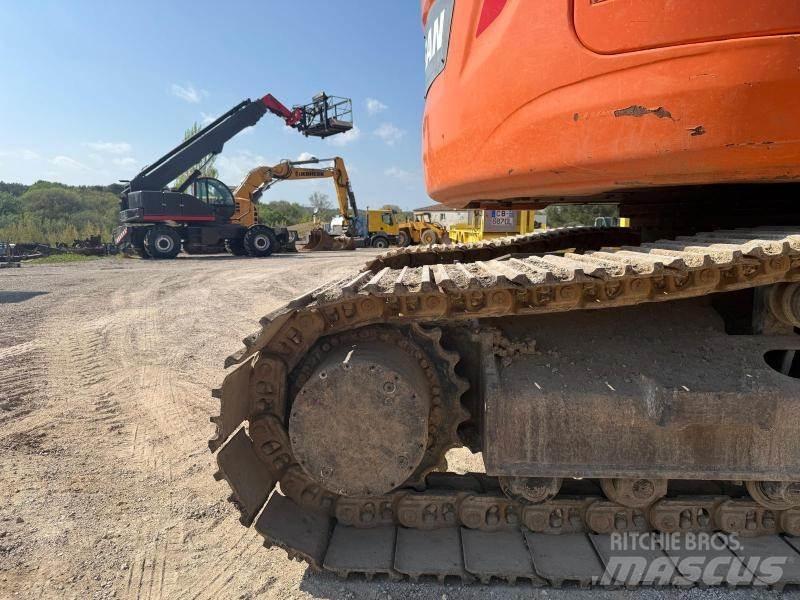 Doosan DX235LCR Bandgrävare